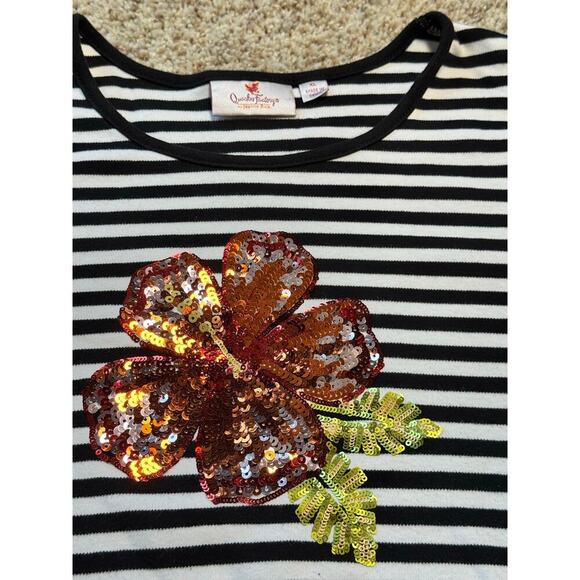 Quacker Factory Sparkly Hibiscus shirt, size Women's XL - Picture 5 of 10